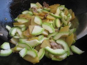 吃角瓜泡汤,吃角瓜泡汤的独特风味与制作奥秘