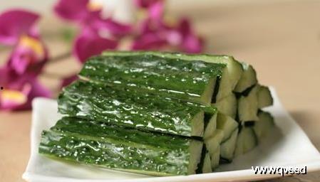 吃瓜请吃全解析,全面解析如何吃瓜不累，畅享夏日清凉